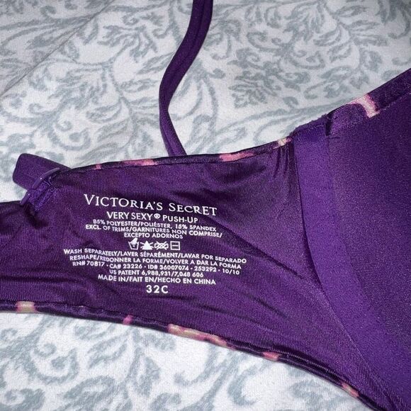 Victoria’s Secret very sexy push-up purple giraffe 32C - Picture 5 of 5
